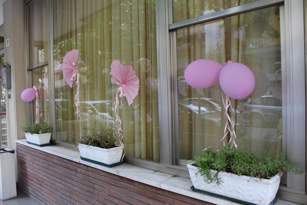 רימיני Hotel Galileo מראה חיצוני תמונה