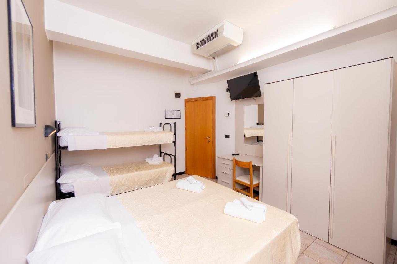 רימיני Hotel Galileo מראה חיצוני תמונה