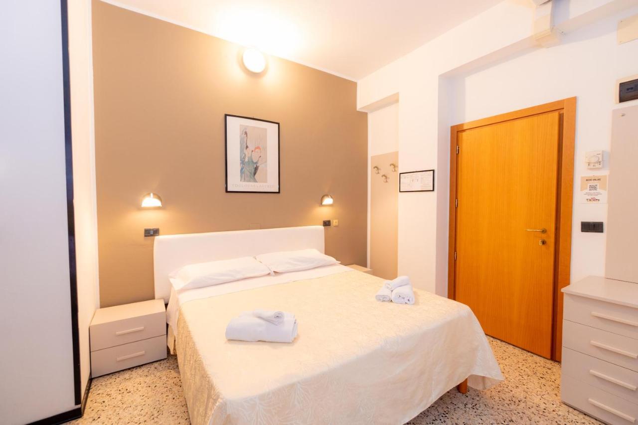 רימיני Hotel Galileo מראה חיצוני תמונה