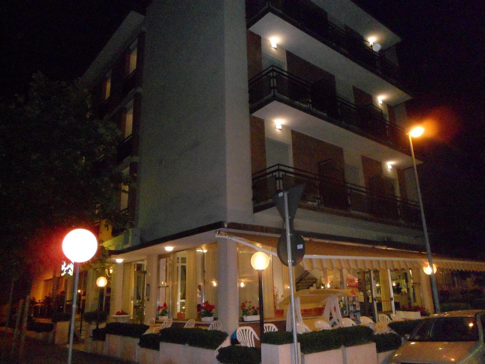 רימיני Hotel Galileo מראה חיצוני תמונה